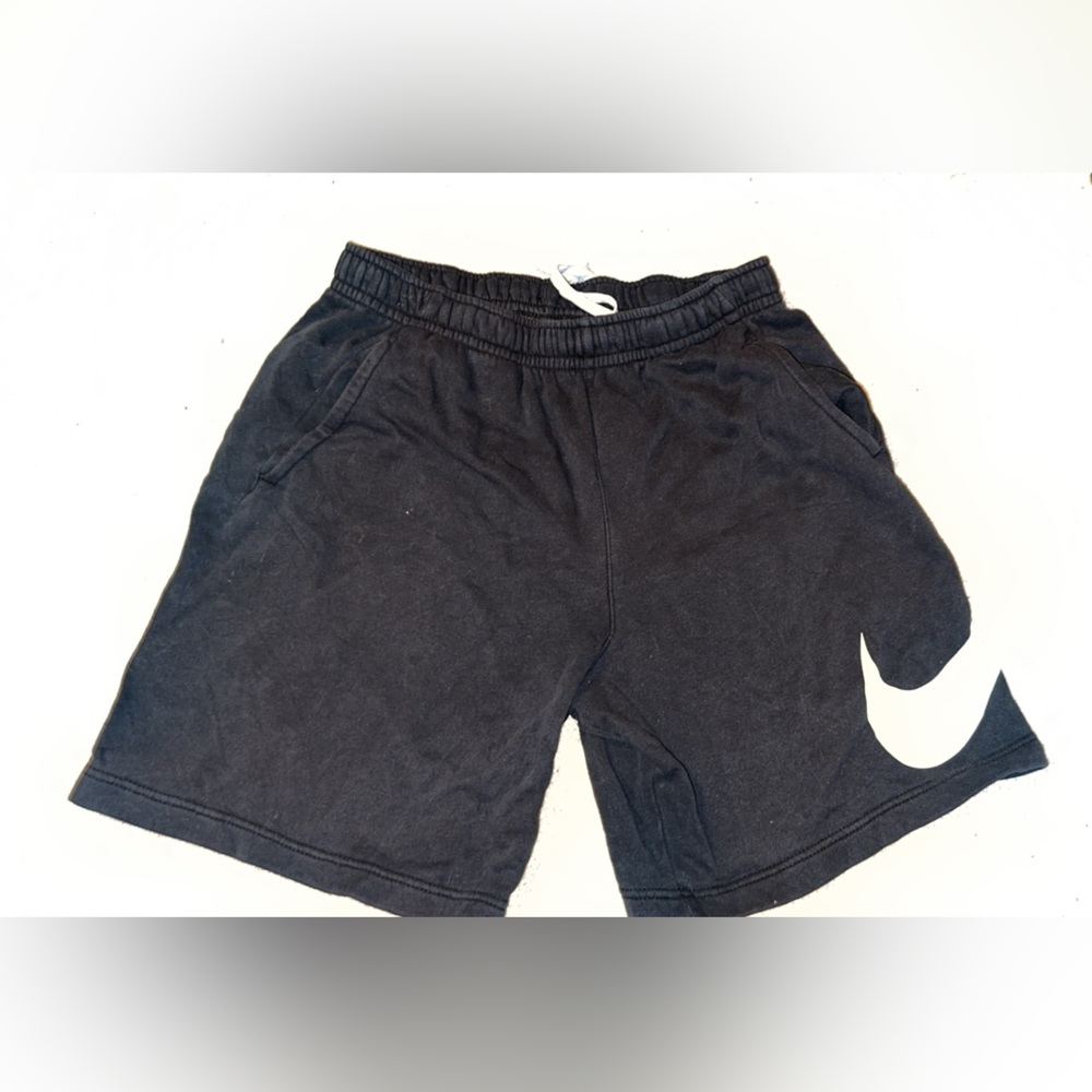 Black Nike Men’s Shorts M